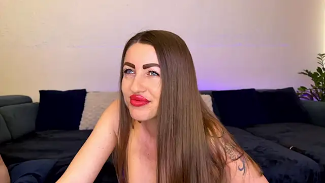 Milf Andy online show from May 5, 7:55 am