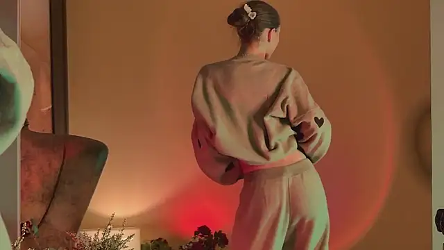 Amanda River online show from September 14, 7:56 pm