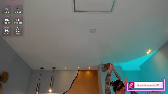 MaddisonCollins online show from April 10, 12:11 pm