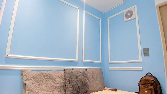 Lucy Canel online show from October 15, 7:27 pm