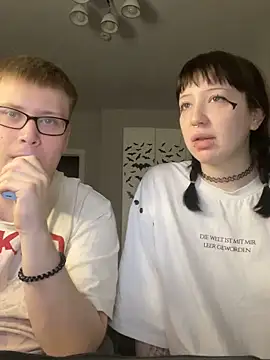 JayMollyy online show from June 2, 8:21 pm