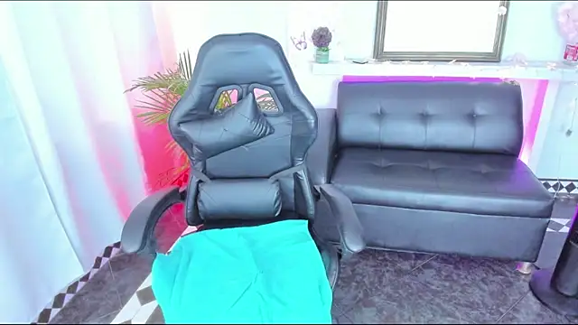 rose honey  online show from September 30, 8:57 pm