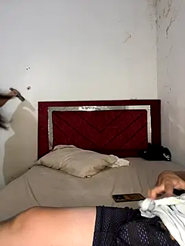 DELI- online show from October 8, 1:32 am