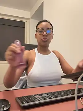 Melia Rayne online show from March 12, 10:40 am