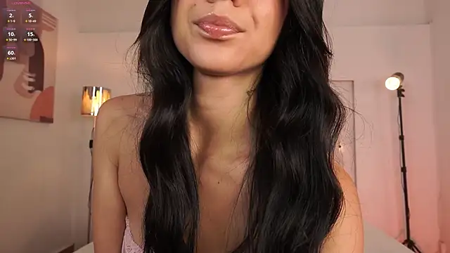 alison222  online show from September 11, 8:20 pm