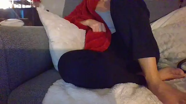 Valentinette online show from December 19, 9:40 pm