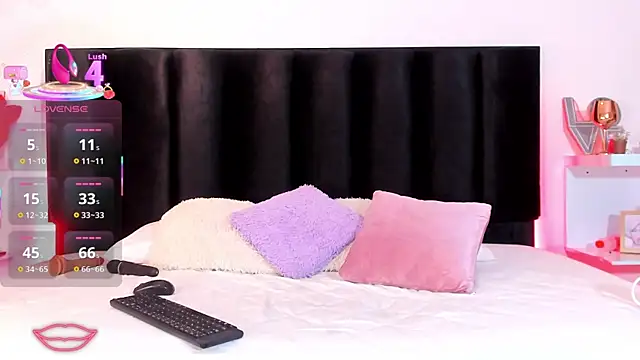 JackieDumont1 online show from November 24, 10:23 pm