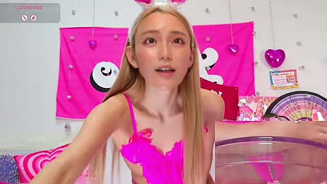 -LOCOMOCO- online show from October 16, 10:07 am