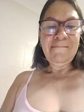 victoria wayne online show from June 2, 10:16 am