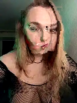 Juicy PeachLux online show from September 15, 6:15 pm