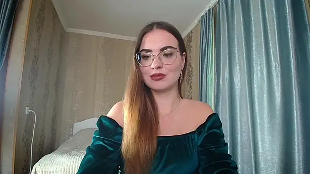 Leila Kissyu online show from October 3, 11:59 am