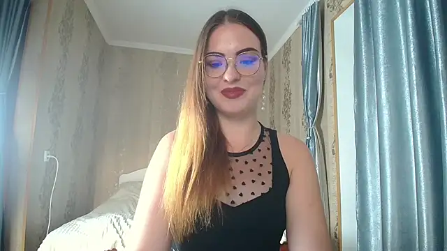 Leila Kissyu online show from September 13, 3:42 pm