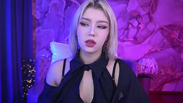 SelenaIris online show from October 16, 6:49 am