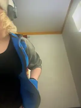 KITTYBOOBOOFUXX online show from February 4, 9:56 am