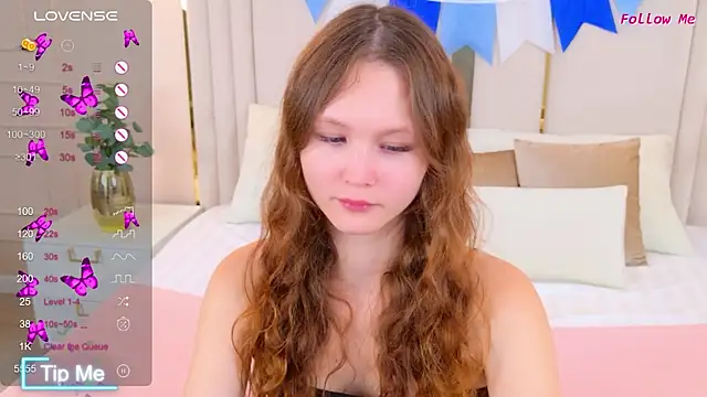 AmeliRoyse online show from September 24, 5:12 pm