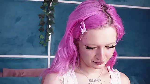 SunnyGlow online show from October 17, 4:37 am