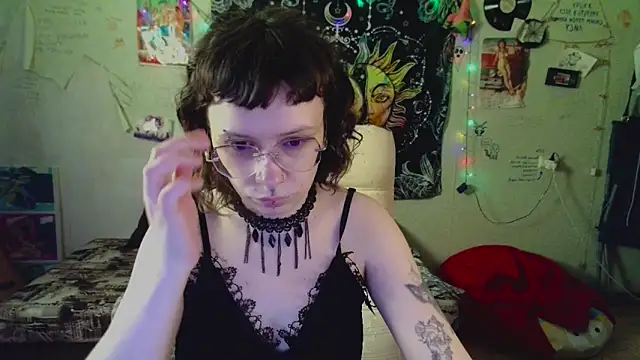 Lil foxxx online show from July 10, 1:22 pm