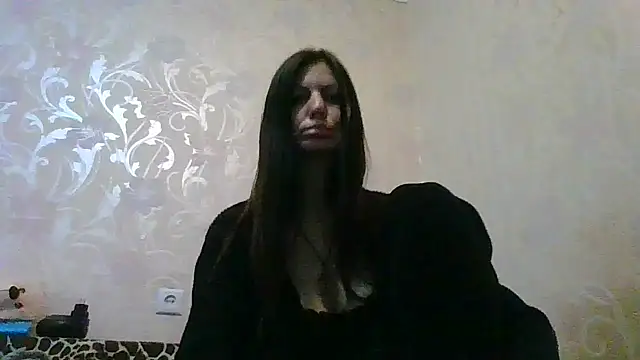 AliseWats online show from September 17, 4:05 pm