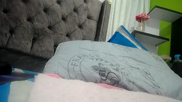 ANA-BULLOCK- online show from September 29, 12:54 pm