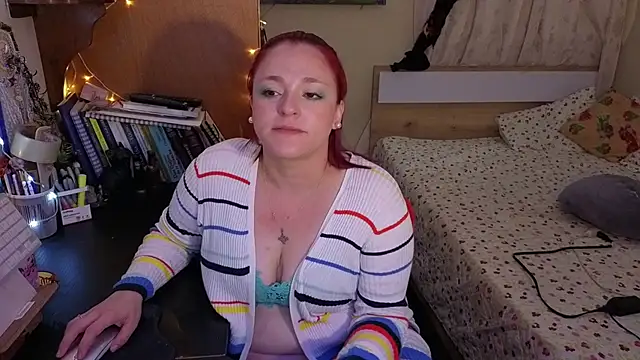 ValkaBlue online show from September 25, 2:10 am