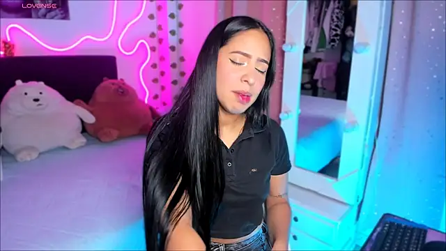 Vickysth online show from October 21, 11:31 pm