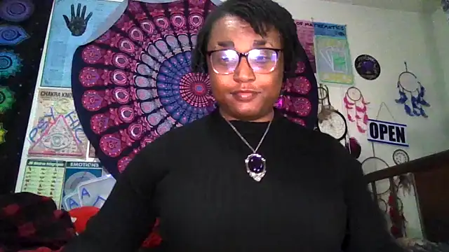 GardeniaFields online show from April 14, 5:40 am