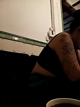 Seet Hanna online show from March 26, 5:36 pm