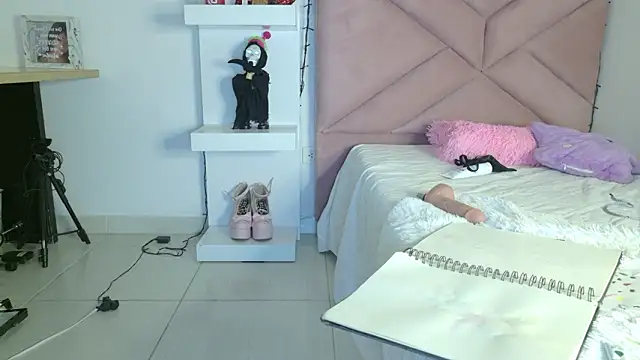 eva sin18 online show from March 21, 6:07 am