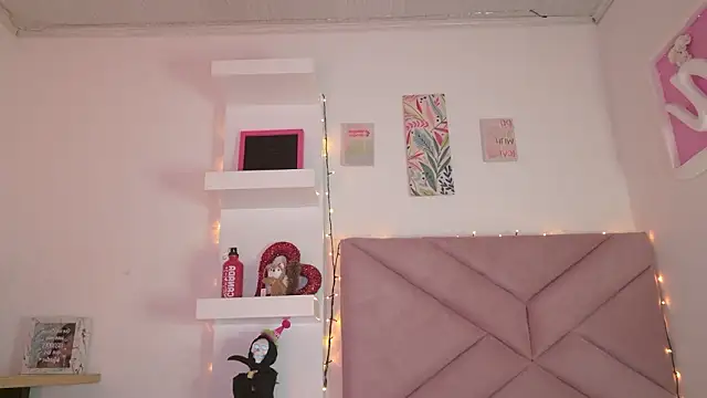 eva sin18 online show from March 17, 5:44 am