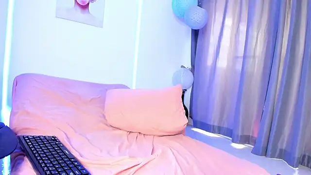 sweet cinamon online show from October 22, 2:11 pm