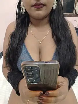 priya 00143 online show from July 28, 5:57 pm