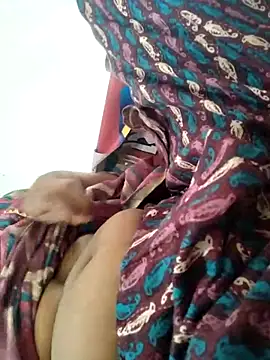 indiancute43 online show from July 11, 8:47 am