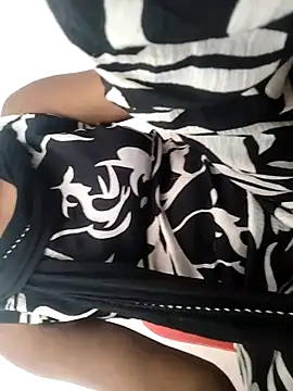 indiancute43 online show from July 10, 8:37 am