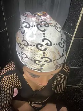 iamsara 21 online show from February 4, 4:59 am