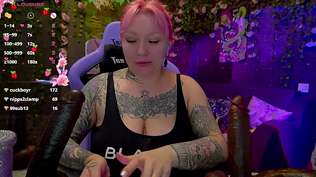 BlackedBarbie online show from November 23, 7:37 pm