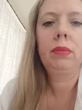 Irina3718 online show from September 29, 4:34 pm