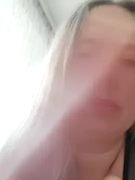 Irina3718 online show from October 13, 9:34 am