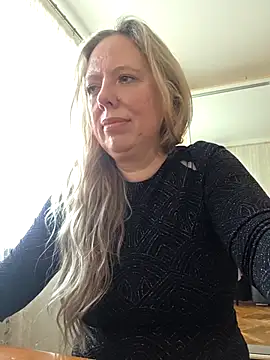 Irina3718 online show from March 8, 10:30 am