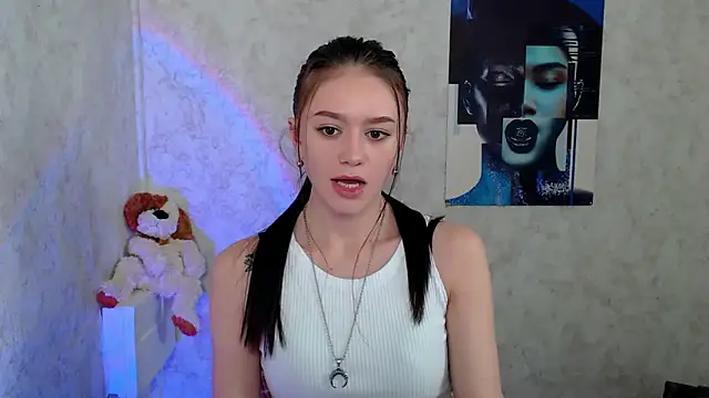 LanaTey online show from April 21, 2:24 pm