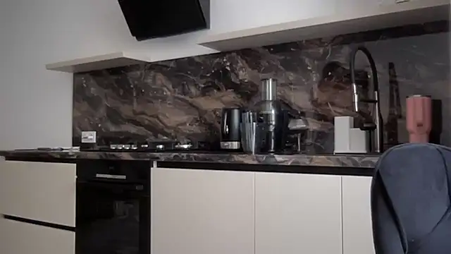 AngelinaMeov online show from November 3, 10:52 am