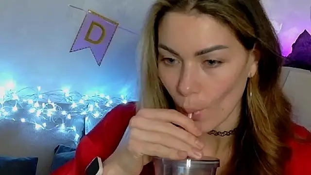 SweetDarling7 online show from December 15, 5:18 pm