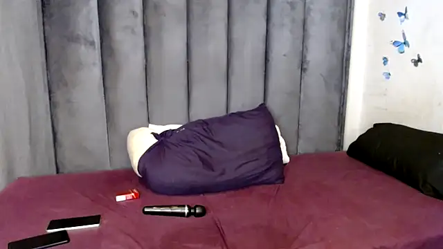 LustyDeziree1 online show from October 27, 1:01 am