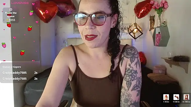 mia velvet1 online show from March 13, 3:35 pm