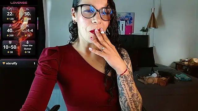 mia velvet1 online show from October 9, 3:38 pm