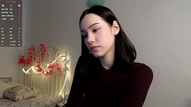 glamourr online show from March 14, 11:11 am