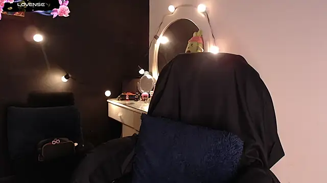 yes0225 online show from February 14, 3:14 pm