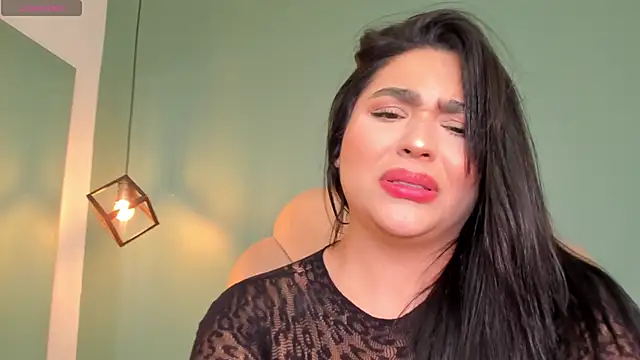 eva sainnt online show from November 12, 4:32 am