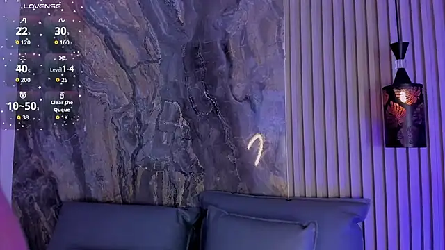 MiaScott5 online show from September 18, 3:27 am