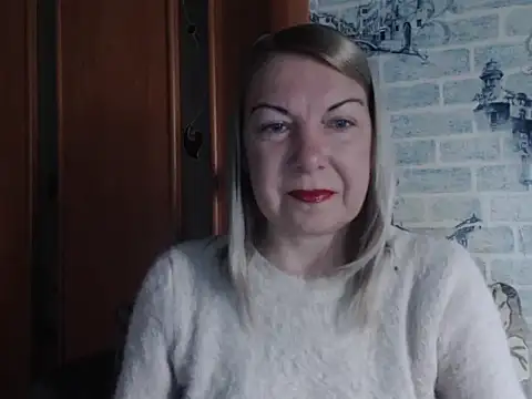 Lillia Ray online show from April 12, 10:07 am