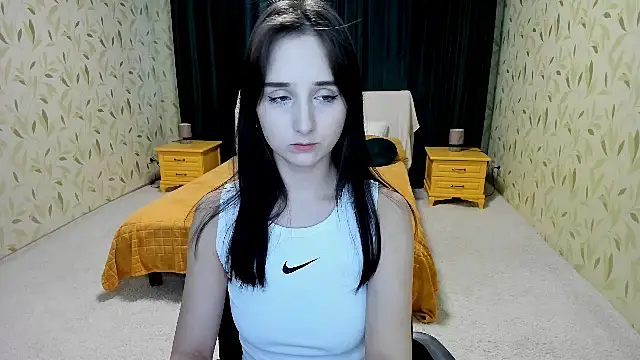 JulietMonli online show from November 15, 11:44 am